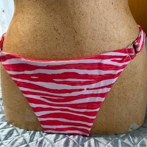 SHEIN HIGHWAISTED BIKINI 👙 BOTTOM